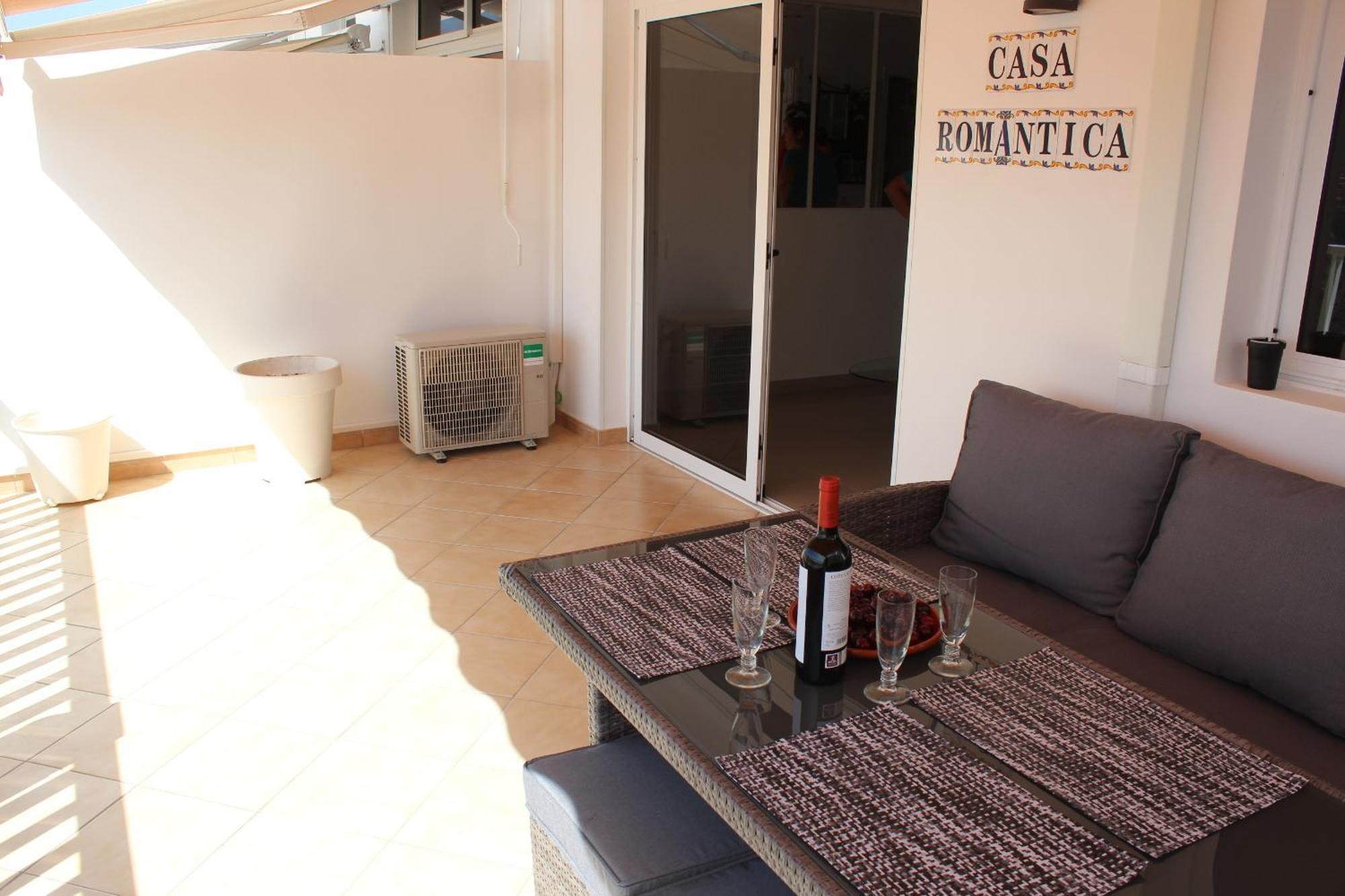 Casa Romantica De Balcon De Амадорес Екстериор снимка